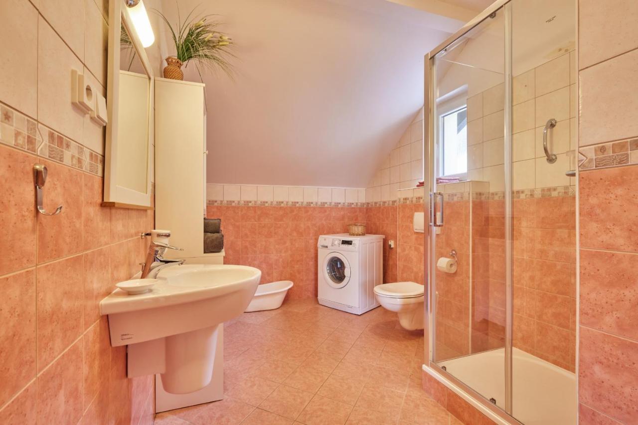 Apartman Svoboda Svoboda nad Úpou Buitenkant foto